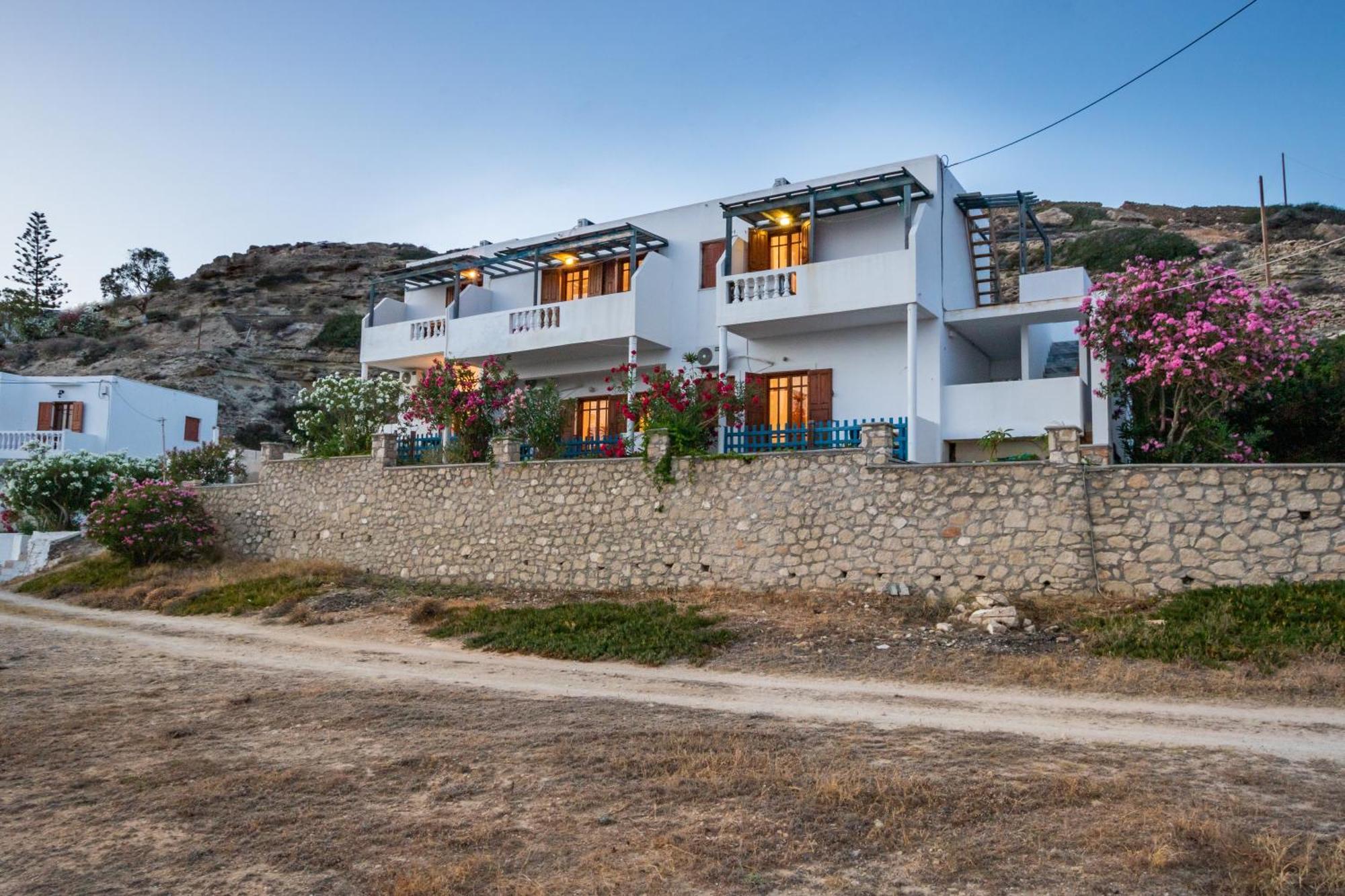 Sun Week Bay Hotel Lefkos  Екстериор снимка