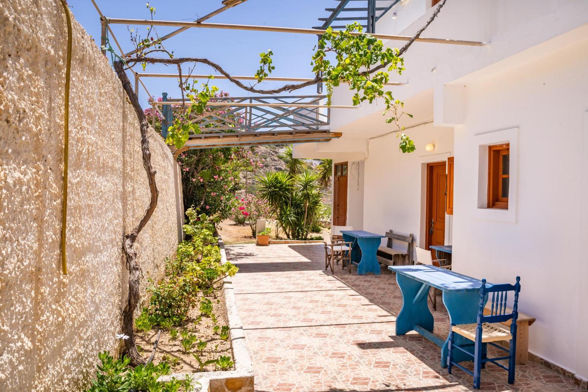 Sun Week Bay Hotel Lefkos  Екстериор снимка