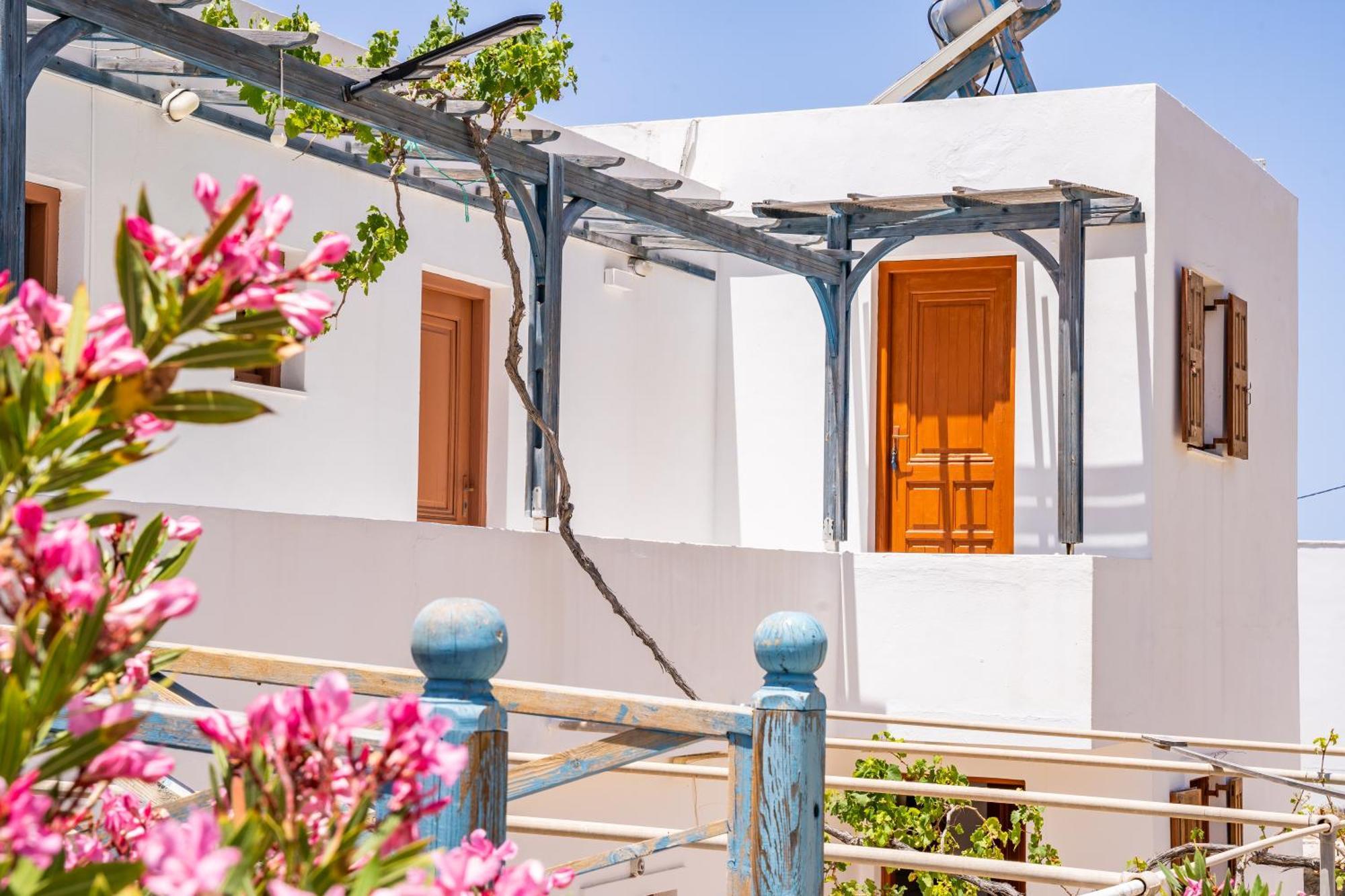 Sun Week Bay Hotel Lefkos  Екстериор снимка